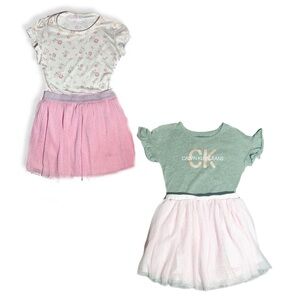 Girls Calvin Klein skirt and t shirt set plus bonus set size medium (7/8)